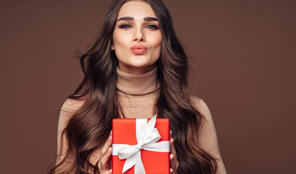 Τα last minute beauty δώρα που μπορείς να χαρίσεις στις φίλες σου τα Χριστούγεννα