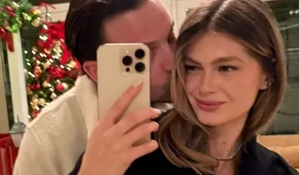 Η Αμαλία Κωστοπούλου στην κουζίνα - το ελληνικό υλικό που δεν λείπει ποτέ από τις συνταγές της