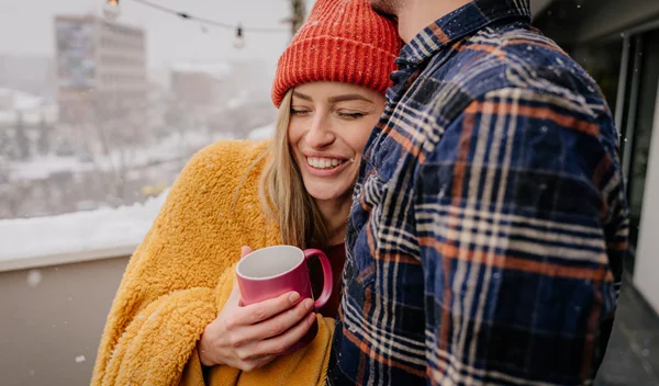 6 τρόποι που μία χιονισμένη μέρα κάνει καλό στην υγεία σου