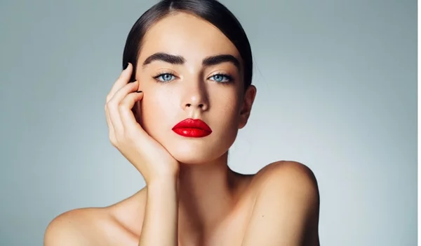 Μάσκαρα: Είσαι σίγουρη ότι τη βάζεις σωστά; 5 tips για τέλεια εφαρμογή