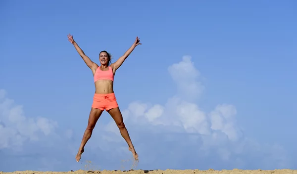 Joy Workout: Η ευτυχία θέλει μόλις 8 λεπτά! Plus φτιάχνει και σώμα