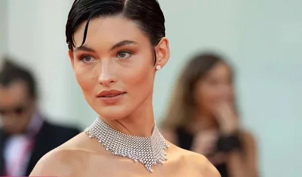 3 (φυσικοί) τρόποι για να καταπολεμήσεις τους μαύρους κύκλους και σακούλες κάτω από τα μάτια