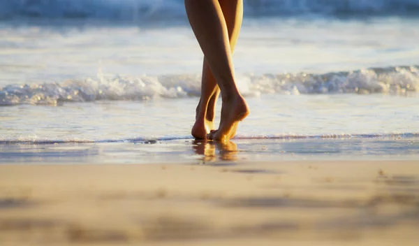 Summer foot care: Οι DIY μάσκες ποδιών για βελούδινα άκρα