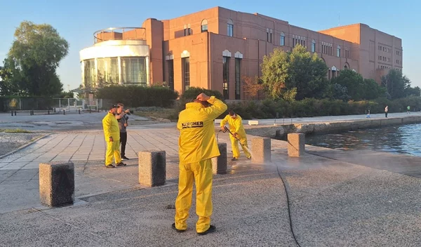 "Καθαρή Εβδομάδα": Για 4η χρονιά λέμε "ευχαριστώ" στους αφανείς ήρωες που κρατούν τις πόλεις μας καθαρές