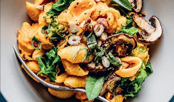 Μακαρονάδα με κρέμα κάστανου: Η πιο "χειμωνιάτικη" συνταγή για ζυμαρικά