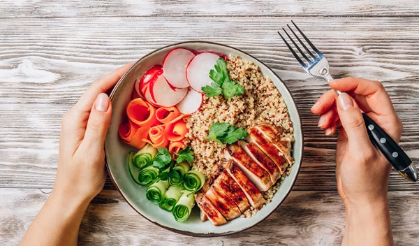 Οι καλύτερες πηγές πρωτεΐνης για αποκατάσταση από τον trainer-διατροφολόγο