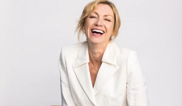 Τα φθινοπωρινά κουρέματα που αξίζει να υιοθετήσετε αν είστε άνω των 50