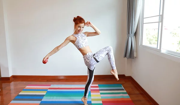 Χορός vs. τρέξιμο: Ποια άσκηση θα σου δώσει τα περισσότερα οφέλη; (νέα έρευνα)