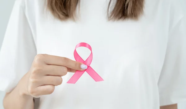 Πλήρης κάλυψη με… πρόληψη: Ένα διαφορετικό beauty story από τα Galerie de Beauté