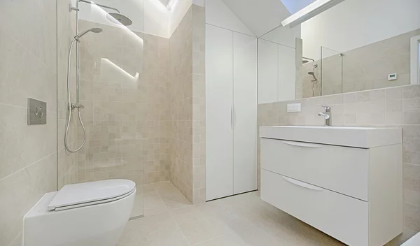 Δύο αντικείμενα στο μπάνιο αποτελούν εστίες εκατοντάδων ιών