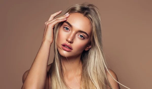 Οι 10 βασικές συμβουλές για όμορφο χρώμα στα μαλλιά