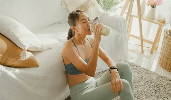 100 γρ. πρωτεΐνης την ημέρα: Πώς βοηθάει το αδυνάτισμα και τον μεταβολισμό;