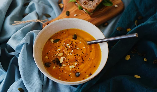 Η θρεπτική χειμερινή σούπα για ενέργεια που βοηθά το πεπτικό - τη συστήνει η διατροφολόγος