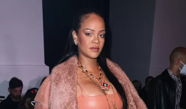 Τα 2 χρώματα κραγιόν που θα φορεθούν περισσότερο φέτος την άνοιξη σύμφωνα με τη Rihanna