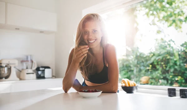 Μεγάλο πρωινό vs. Μεγάλο δείπνo: Έρευνα έδειξε με ποιο χάνεις περισσότερα κιλά