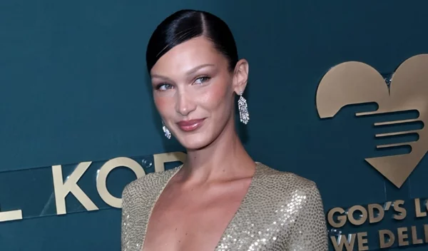 Bella Hadid: Τι είναι η νόσος Lyme από την οποία πάσχει το διάσημο μοντέλο;