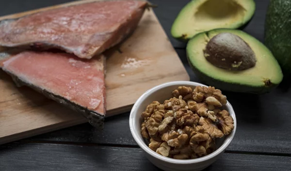 Υψηλή χοληστερόλη: Τα φαγητά που πρέπει να αποφεύγουμε