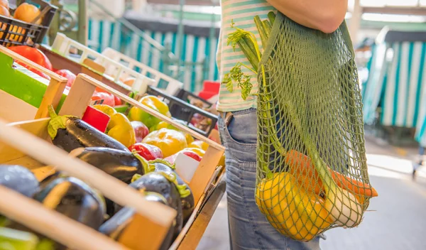 Να προτιμήσω οργανικά ή συμβατικά τρόφιμα; 5 βασικές απορίες βρίσκουν απάντηση