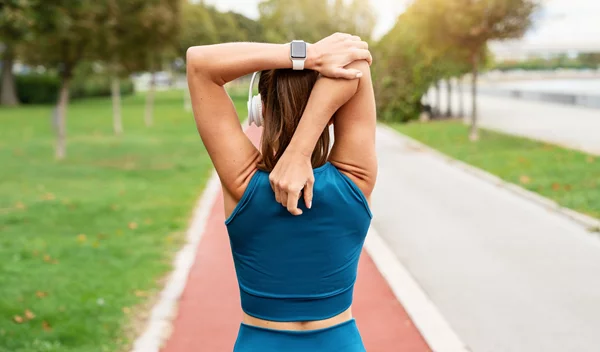 Η άσκηση που πίστευες ότι χαλαρώνει, αλλά στην πραγματικότητα σφίγγει το σώμα