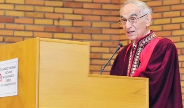 Πέθανε ο σπουδαίος γιατρός Βασίλης Γολεμάτης - Ο πρώτος που χειρούργησε λαπαρασκοπικά στην Ελλάδα