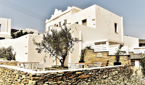 URSA MAJOR: Το επιβλητικό αρχοντικό που ανακαινίστηκε σε πολυτελή χώρο διαμονής