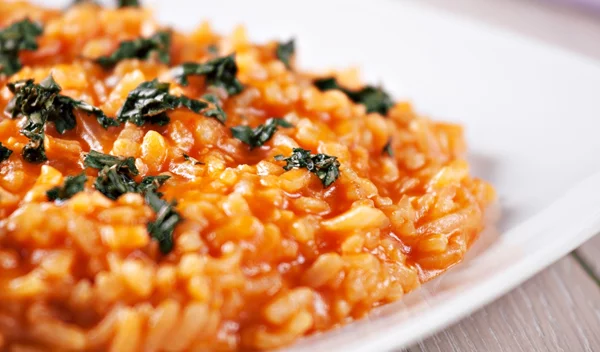 Ριζότο σαν γεμιστά: Η πιο γρήγορη συνταγή στο τηγάνι για το καλοκαίρι