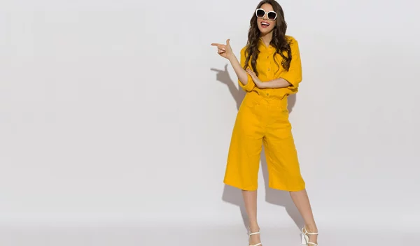 Αρνείσαι να φορέσεις τζιν παντελόνι με τέτοια ζέστη; 5 εναλλακτικές