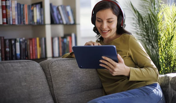 Το Youtube είναι "παυσίπονο"; Αυτά τα βίντεο μειώνουν τους πόνους σύμφωνα με έρευνα