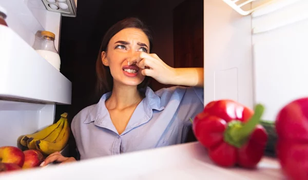 Πώς να καθαρίσω το ψυγείο εύκολα και γρήγορα;