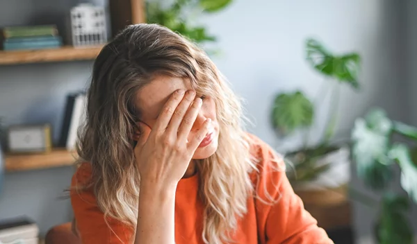 "Δεν έχω ενέργεια": Η γνώμη του ειδικού για την κούραση και την κόπωση στην εμμηνόπαυση