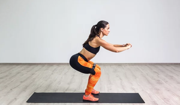 Η 10λεπτη ρουτίνα προπόνησης για να βάλεις τα θεμέλια που χρειάζεται το σώμα σου