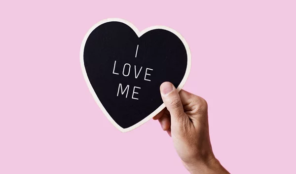 Δικαίωμα στην ευτυχία: Αγάπα τον εαυτό σου | Ψυχολόγος σου δείχνει πώς