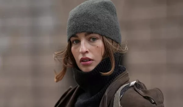 DIY Lip Scrub: Βελούδινα χείλη με μόλις 2 υλικά από την κουζίνα σου