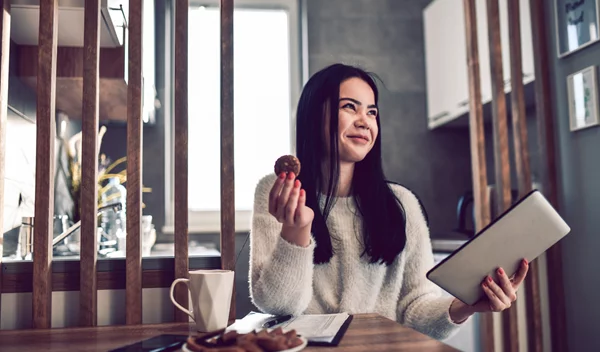 Το γρήγορο και υγιεινό σνακ για τις στιγμές "που δεν υπάρχει κανένα σνακ στο σπίτι"
