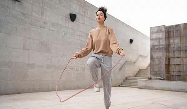 Σχοινάκι: Όλοι οι λόγοι για να ξεκινήσεις άλματα