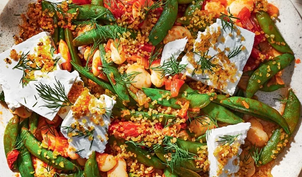 Συνταγή για αρακά και φασόλια με άνηθο, φέτα και κόλιαντρο