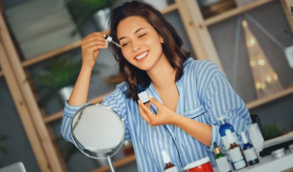 5 οφέλη της βιταμίνης C στο skincare το φθινόπωρο