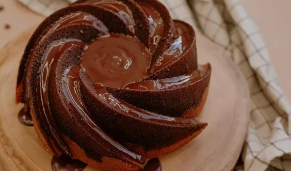 Υπερ-σοκολατένιο και full θρεπτικό κεκάκι - Χωρίς ζάχαρη, με γιαούρτι και αλεύρι ολικής