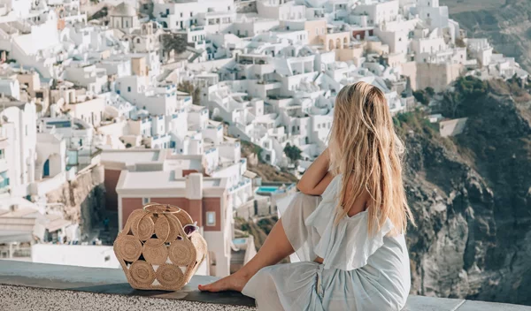 Δεν χαλαρώνεις ούτε στις διακοπές; Τι είναι το "σύνδρομο του ελεύθερου χρόνου";