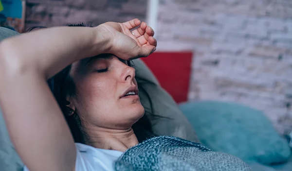 Περιεμμηνόπαυση: 7 πρώιμα συμπτώματα που δεν πρέπει να αγνοήσεις