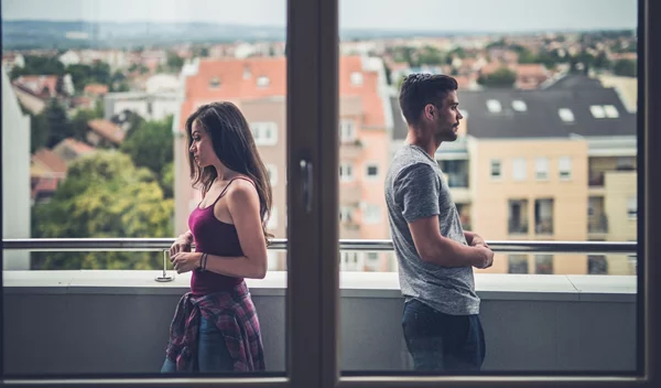 5 σημάδια που δείχνουν πως πρέπει να χωρίσεις