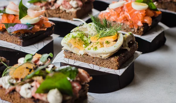 Σκανδιναβική διατροφή: Οι βασικές αρχές της και γιατί είναι καλή για την υγεία μας;