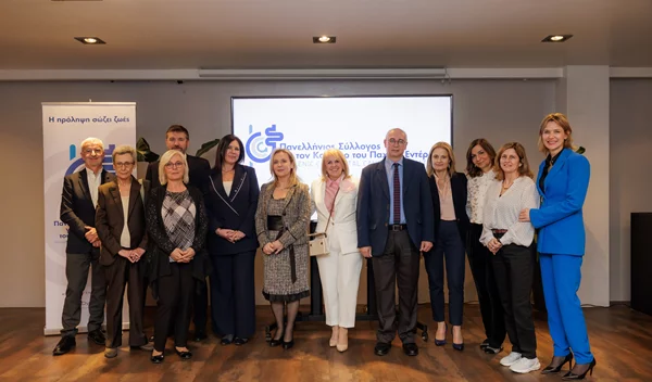 Καρκίνος του παχέος εντέρου: Ενημέρωση & πρόληψη σε όλη την Ελλάδα δωρεάν