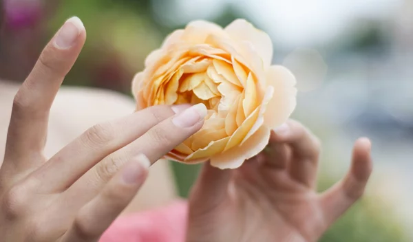 Γιατί η αυτοϊκανοποίηση είναι σημαντική - Ακόμα και σε σχέση