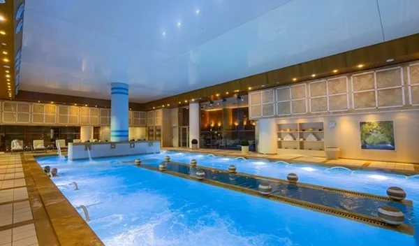 Divani Collection Hotels: Ο όμιλος παρουσιάζει τα νέα προγράμματα spa DIVINE YOU