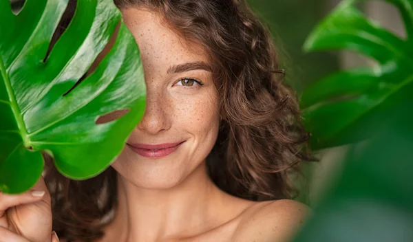 Πώς να δείχνεις φρέσκια χωρίς μακιγιάζ