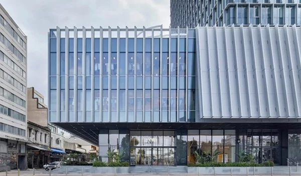 Νέο Zara concept store στον Πύργο του Πειραιά | Έχεις λόγους να το επισκεφτείς!