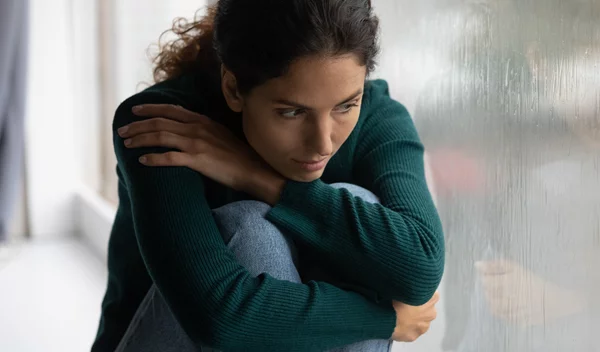 Η μοναξιά αυξάνει τις πιθανότητες άνοιας κατά 31% - νέα μελέτη