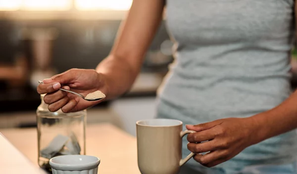 Sugar Detox: 6 πράγματα που θα συμβούν στο σώμα αν κόψουμε τη ζάχαρη