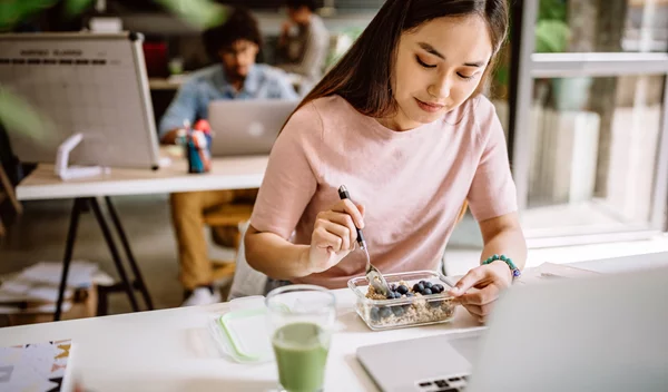 Αλμυρά σνακ: Πέντε ιδέες με λίγες θερμίδες